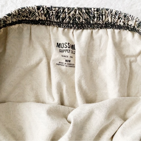 Tribal Print Black & Off White Strapless Mini Dress - Picture 2 of 9